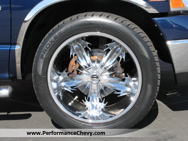 Dodge Ram 1500 2004 photo 2