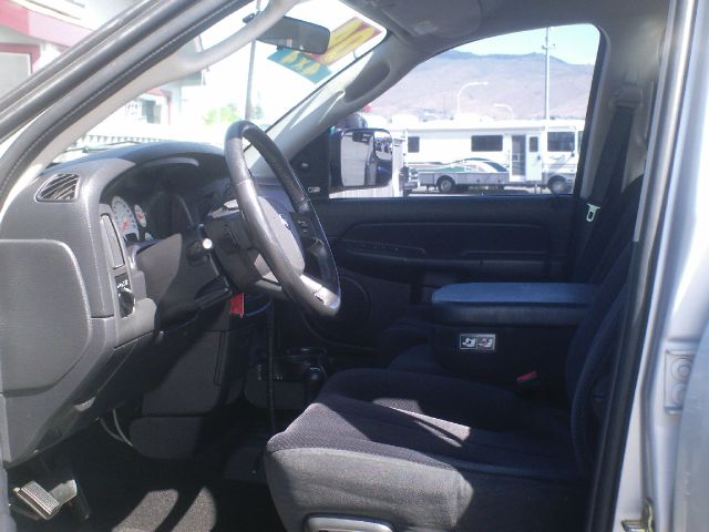 Dodge Ram 1500 2004 photo 1