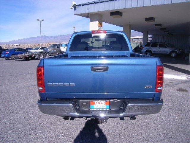 Dodge Ram 1500 2004 photo 5