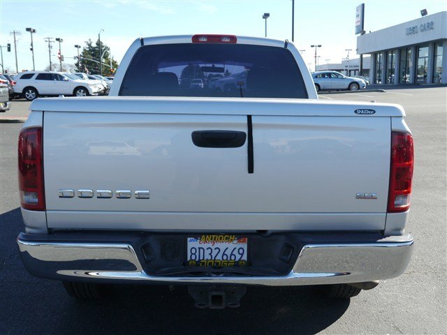 Dodge Ram 1500 2004 photo 3