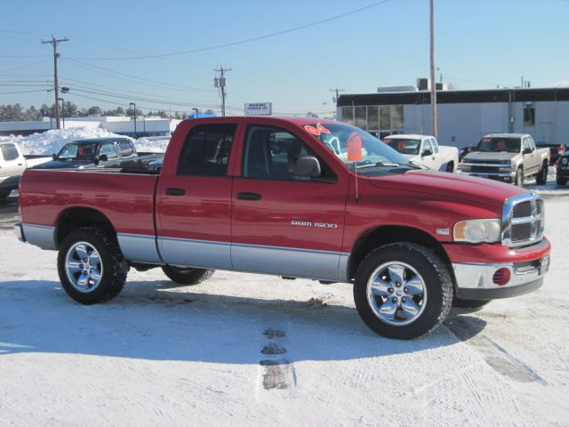 Dodge Ram 1500 2004 photo 3