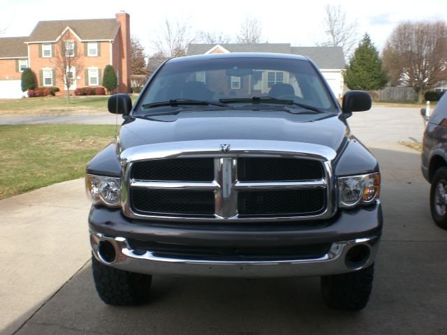 Dodge Ram 1500 2004 photo 3