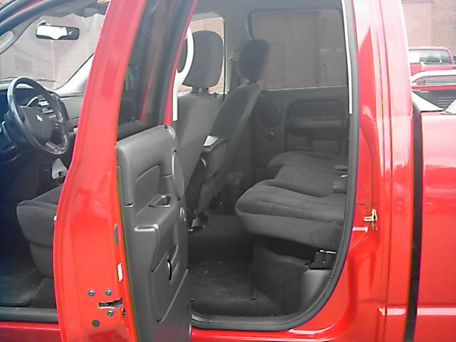 Dodge Ram 1500 2004 photo 4
