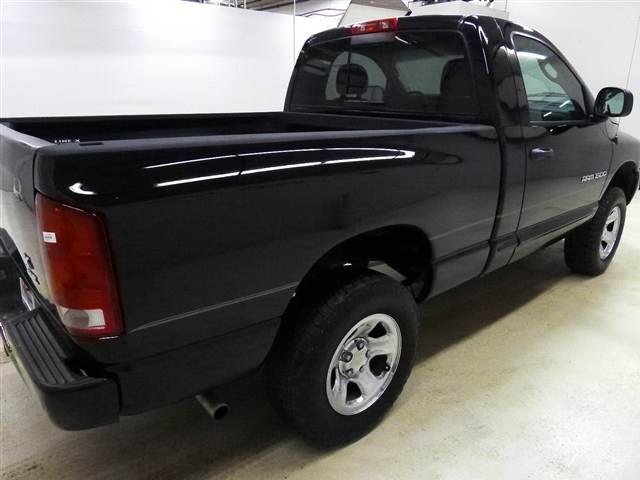 Dodge Ram 1500 2004 photo 5
