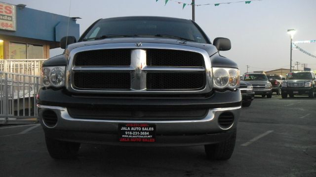 Dodge Ram 1500 4dr LX 4WD Auto Pickup Truck