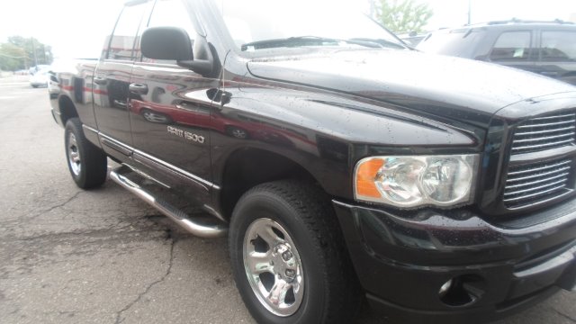 Dodge Ram 1500 2004 photo 4
