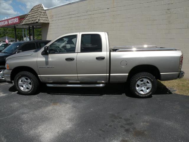 Dodge Ram 1500 2004 photo 2