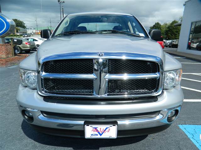 Dodge Ram 1500 2004 photo 1