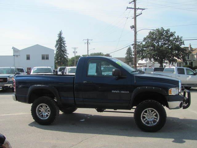 Dodge Ram 1500 2004 photo 2