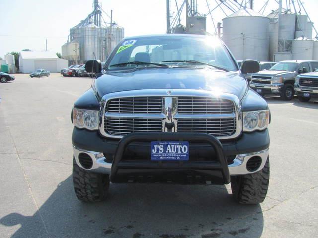 Dodge Ram 1500 2004 photo 4