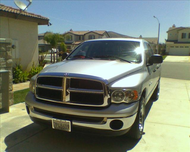 Dodge Ram 1500 2004 photo 1