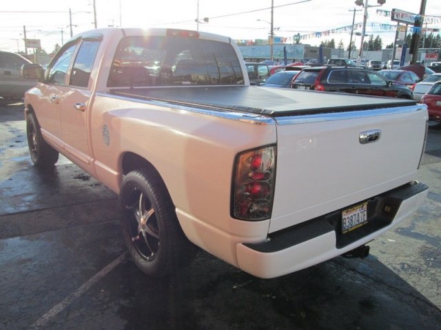 Dodge Ram 1500 2004 photo 4