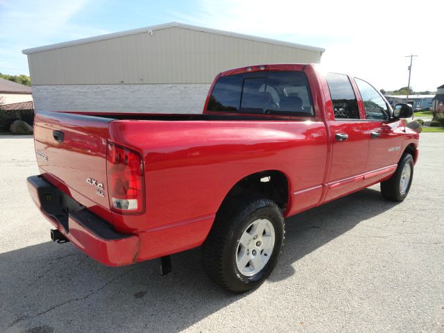 Dodge Ram 1500 2004 photo 2