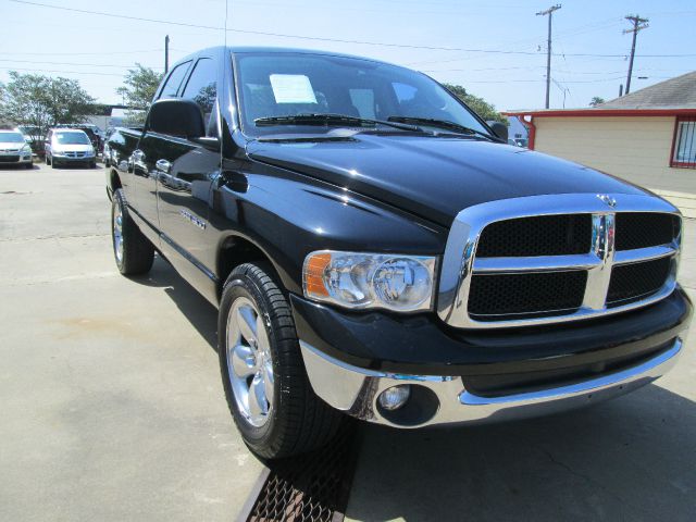 Dodge Ram 1500 2004 photo 3
