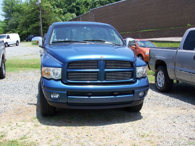 Dodge Ram 1500 Wagon SE Pickup Truck