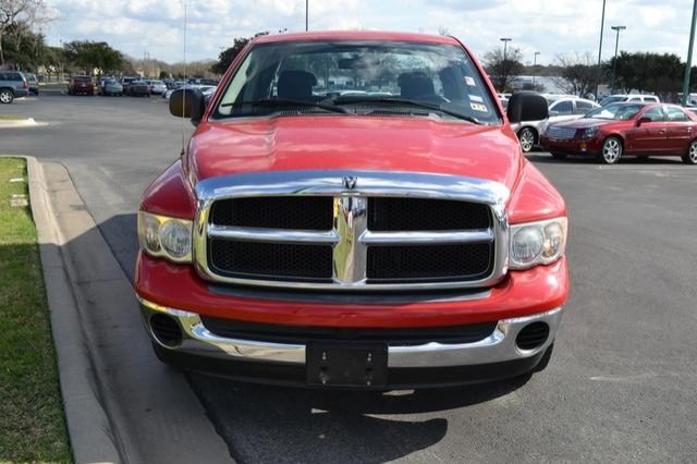Dodge Ram 1500 2004 photo 2
