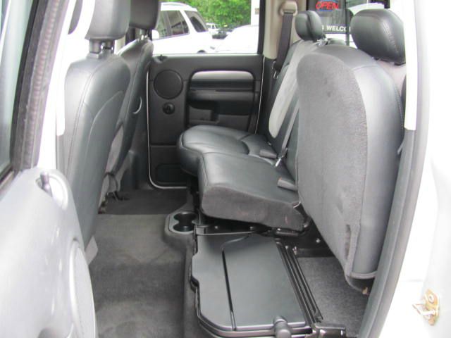 Dodge Ram 1500 2004 photo 15