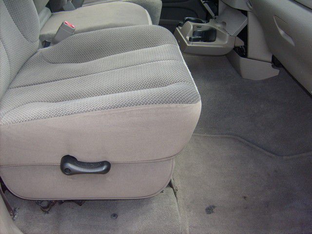 Dodge Ram 1500 2004 photo 1