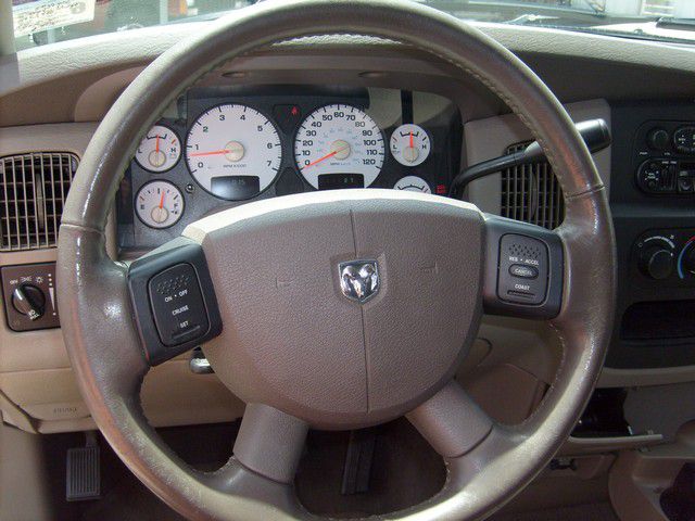 Dodge Ram 1500 2004 photo 26