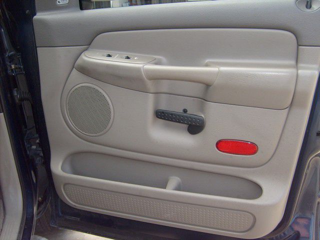 Dodge Ram 1500 2004 photo 5