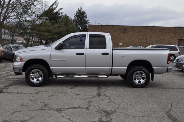 Dodge Ram 1500 2004 photo 4