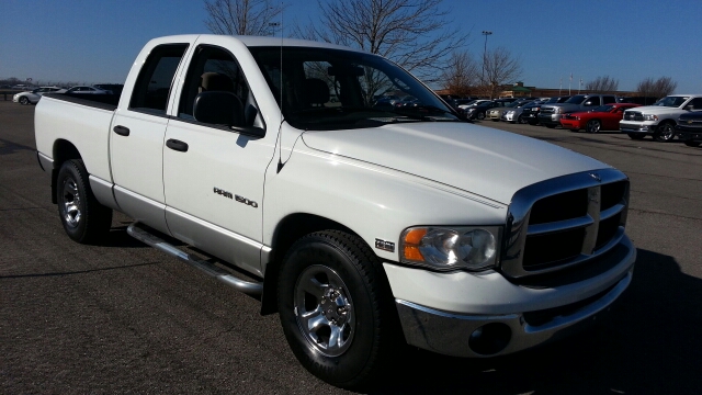 Dodge Ram 1500 2004 photo 1