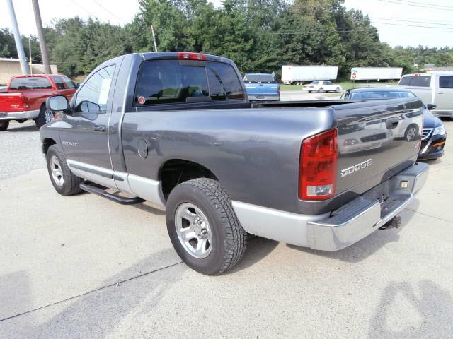 Dodge Ram 1500 2004 photo 3
