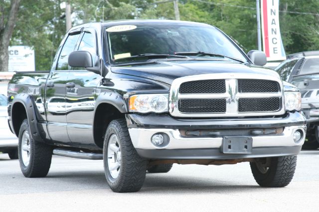 Dodge Ram 1500 2004 photo 4