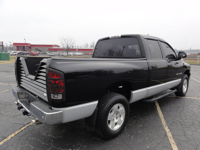 Dodge Ram 1500 2004 photo 2