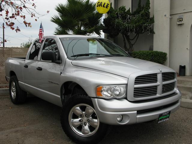 Dodge Ram 1500 2004 photo 1