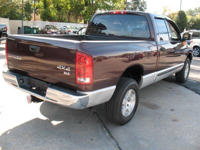 Dodge Ram 1500 2004 photo 2