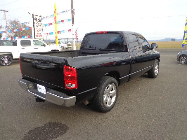 Dodge Ram 1500 2004 photo 2