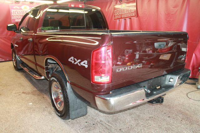 Dodge Ram 1500 2004 photo 2