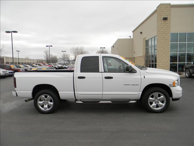 Dodge Ram 1500 SLT Pickup