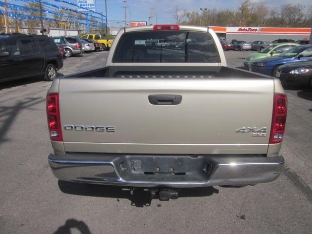 Dodge Ram 1500 2004 photo 3