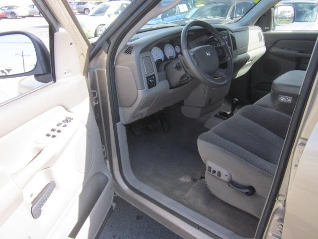 Dodge Ram 1500 2004 photo 5
