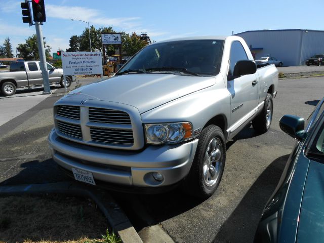 Dodge Ram 1500 2004 photo 4