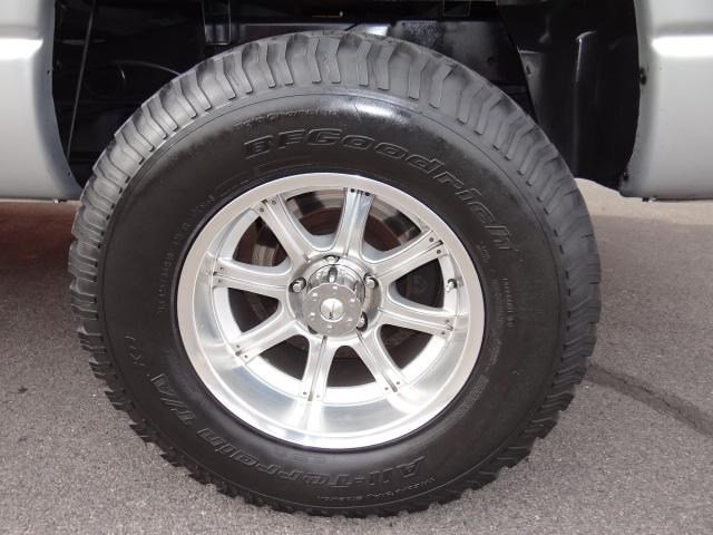 Dodge Ram 1500 2004 photo 3