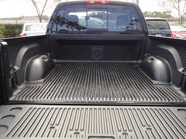 Dodge Ram 1500 2004 photo 5