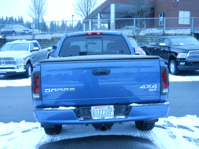 Dodge Ram 1500 2004 photo 3