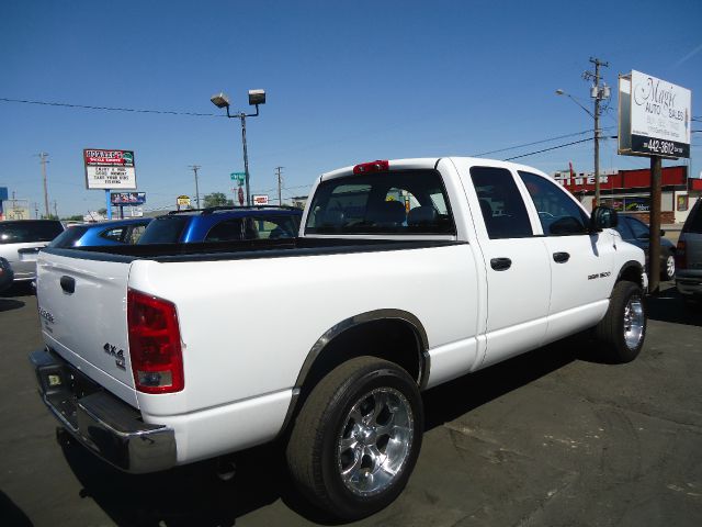 Dodge Ram 1500 2004 photo 2