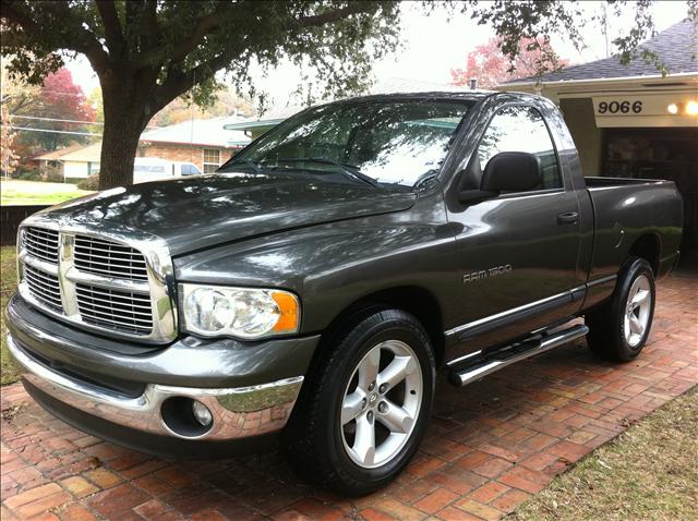 Dodge Ram 1500 2004 photo 1