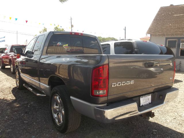 Dodge Ram 1500 2004 photo 1