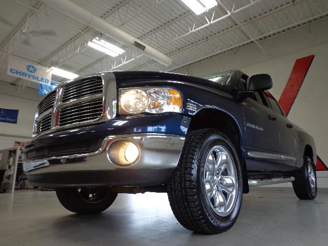 Dodge Ram 1500 2004 photo 2