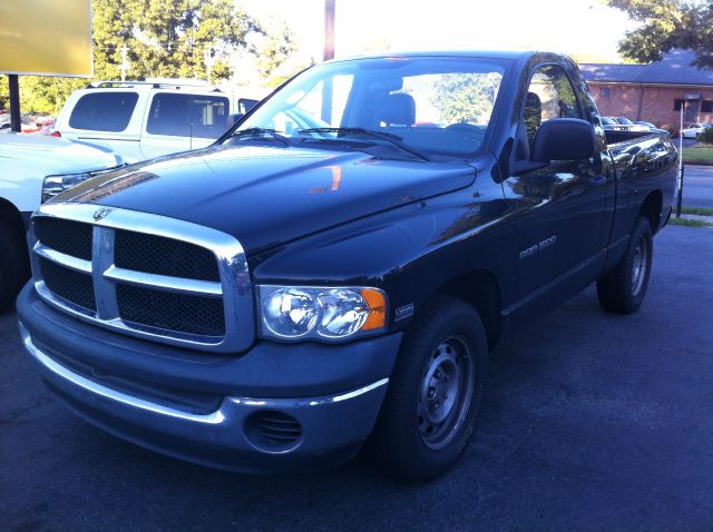 Dodge Ram 1500 2004 photo 2