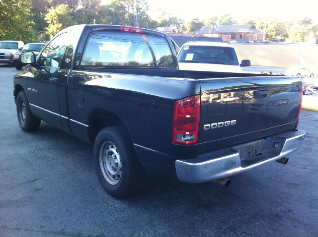 Dodge Ram 1500 2004 photo 3