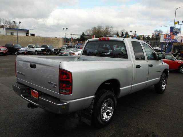 Dodge Ram 1500 2004 photo 4