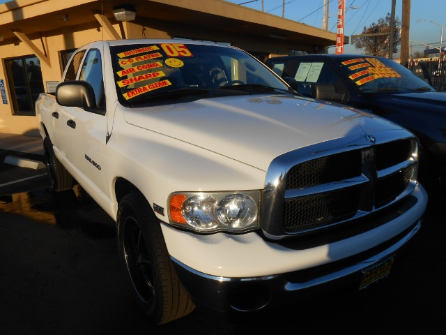 Dodge Ram 1500 2005 photo 4