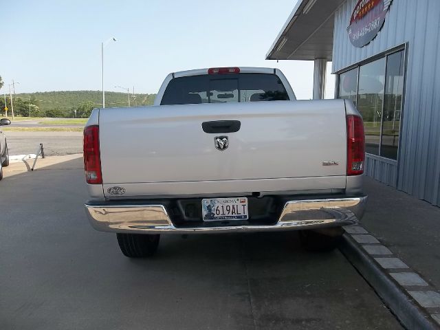 Dodge Ram 1500 2005 photo 3