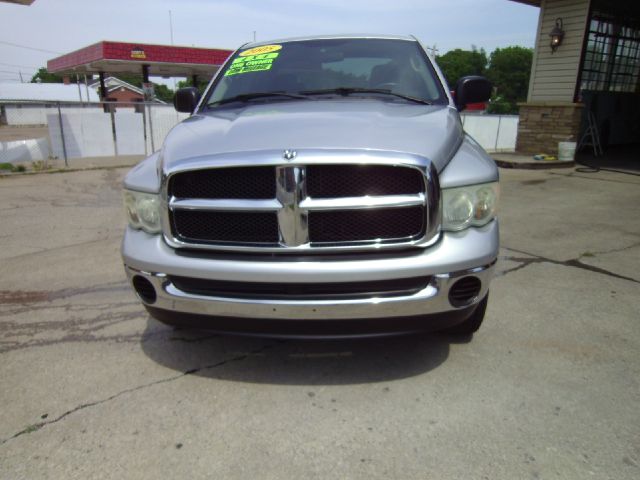 Dodge Ram 1500 2005 photo 4